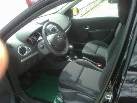 Renault Clio Km 0 Diesel 2012 003 Small e1341395679885 - Talleres Ruso