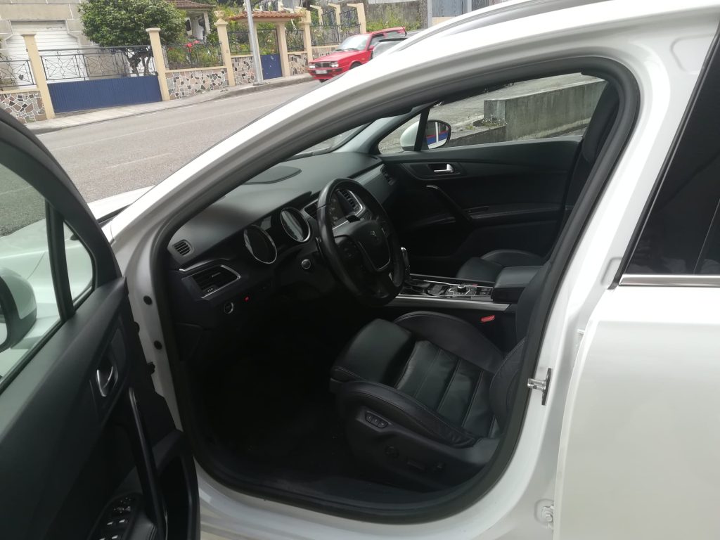 Peugeot 5008 SW 3 - Talleres Ruso